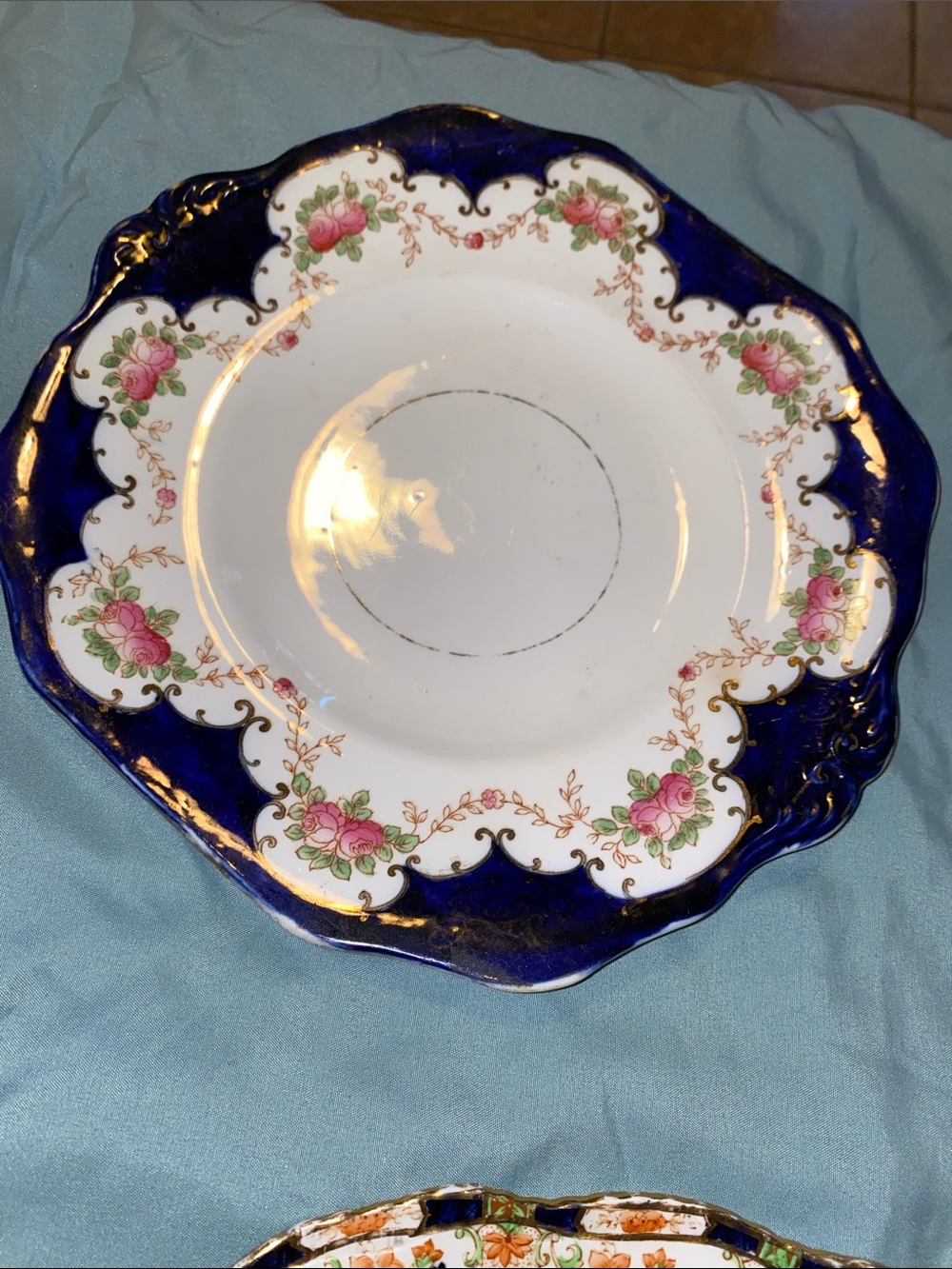Vintage Royal Albert Heirloom Crown China England Cake Plate Set of 4 - Picture 6 of 16